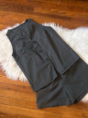 Women's Slate Grey Button Front Vest and Shorts Co-ord Set; Small